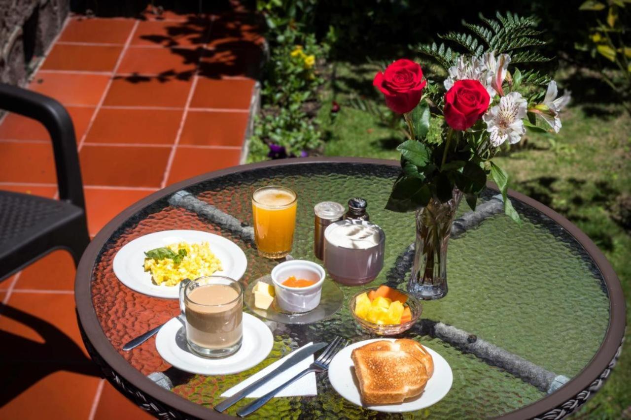 Casa Del Arupo B&B Quito Extérieur photo