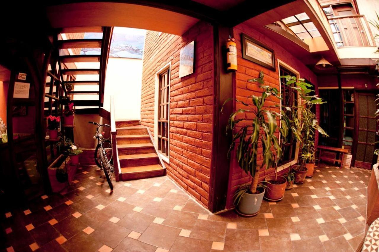 Casa Del Arupo B&B Quito Extérieur photo
